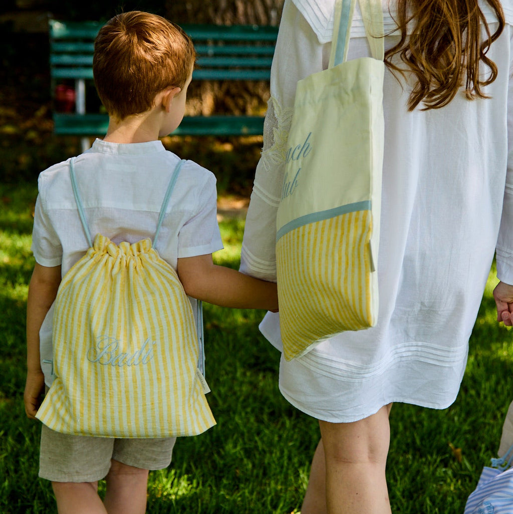 Mom Beach Club Linen Bag